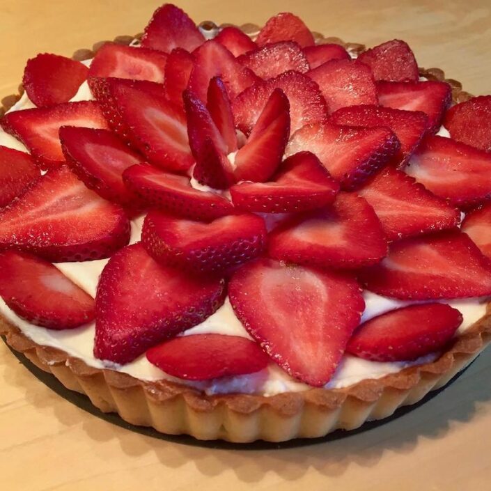 White Chocolate Mousse & Strawberry Tart
